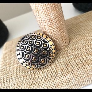 Fashion designer Big Ring